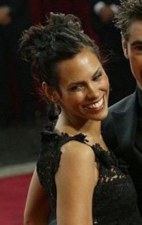 Kim birdenave at the award show.